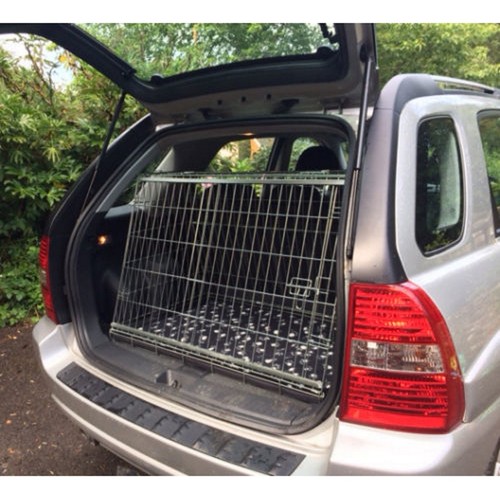 Pet world kia sportage sloping - pet,