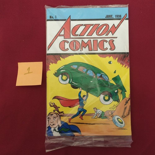 Action comics lootcrate - comics,