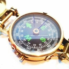 MILITARY BRASS COMPASS