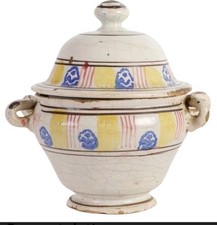  Art Studio Pottery / Lid