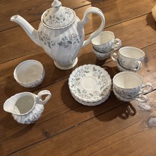 Johnson Brothers Coffee Set With Milk Jug And Sugar Bowl And Cups