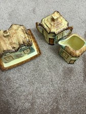 Keele Street Pottery 3 Items