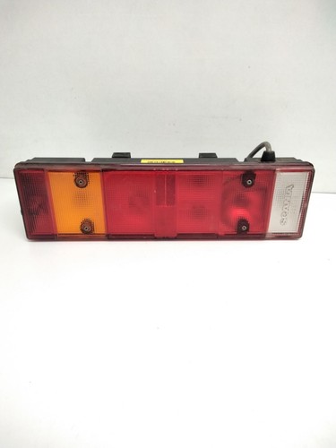 1371978 right tailgate - 1371978,
