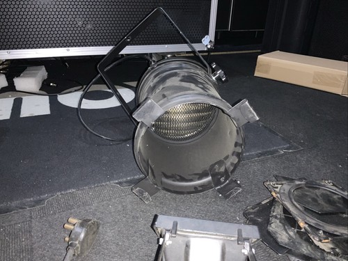 Par lantern light - 64,