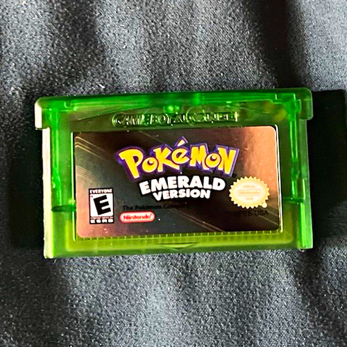 Nintendo pokémon emerald - nintendo,