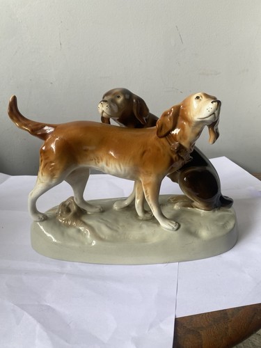 Royal dux hunting dogs - dux,