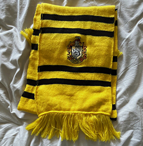 Harry potter hufflepuff yellow - potter,