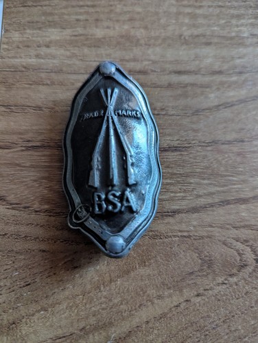 Bsa head badge - bsa,