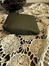 egg2 Olive Car Seat Spare - Newborn wedge