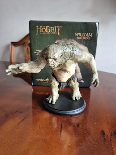 Weta william the troll statue - weta,