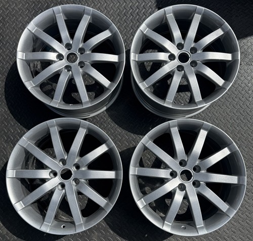 Genuine aston martin db9 - aston,