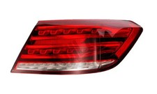 RIGHT COMBINATION REAR LIGHT