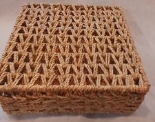 Rattan Wicker Basket w/ Lid