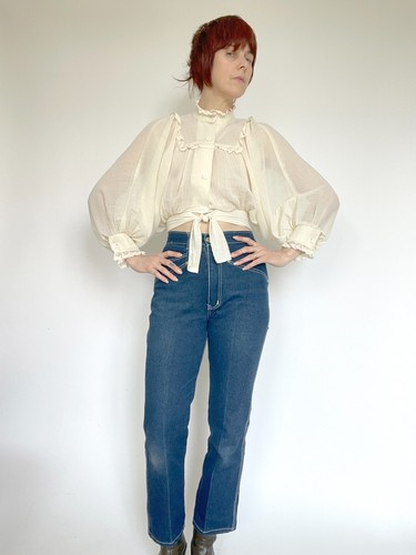 70s victorian batwing - 70s,