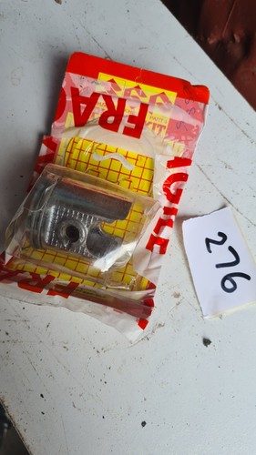 Suzuki cs80 piston new - suzuki,