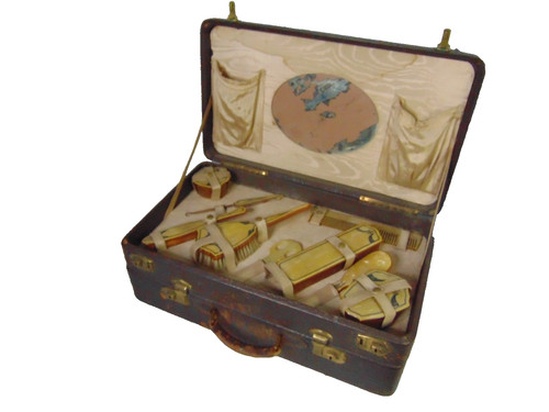 Train case luggage - vtg, pc