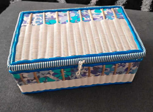 Vintage wicker sewing - wicker, box