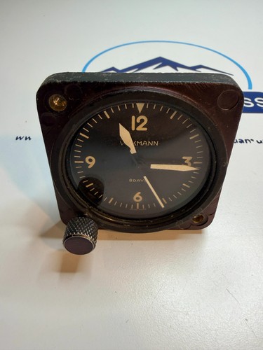 Wakmann aircraft cockpit - wakmann, clock
