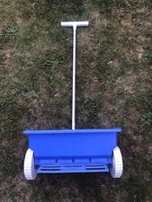 Bio Spreader  for Lawn Seed Fertiliser Sand Salt
