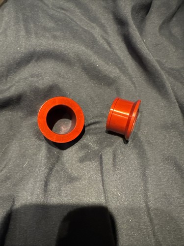 Rear axle wheel - rear,