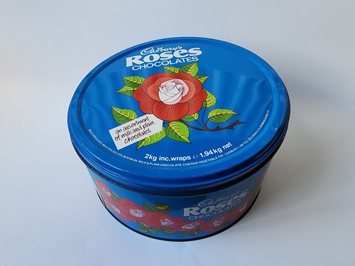 Cadbury roses large vintage - cadbury,
