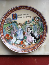 VTG "Friday's Child" 1990s