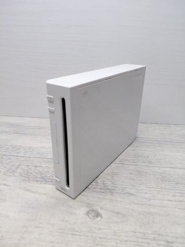 Nintendo wii white console - wii,