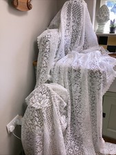 Vintage Large Lace Table Cloth White Approx 76x100