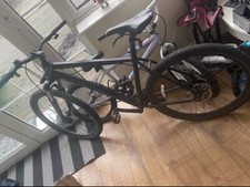 arrera Mountain/Road Bike - High Performance for Versatile Riding