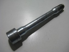 Buell XB-12X Ulysses, XB2 Axle