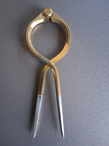 Vintage brass marine - w&hc,