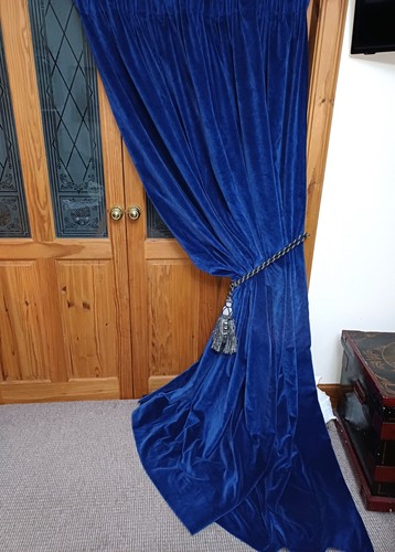 Heavy vintage velvet curtain - heavy,