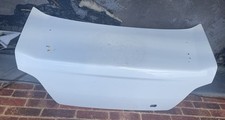 Subaru Impreza Boot lid white 