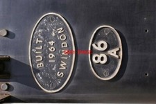 PHOTO  THE BRWR SWINDON WORKS PLATE AND SHED PLATE NEWPORT EBBW JCT OF BR CLASS