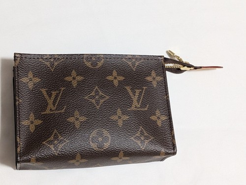 Authentic louis vuitton - louis,