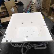 Square jacuzzi whirlpool bath
