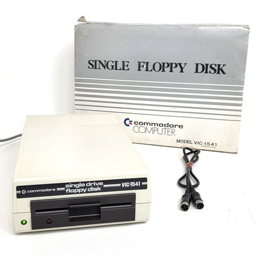 Commodore 1541 vintage floppy - 1541,