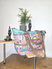 LILLY BLOOM  Large Floral Zipped Overnight/Shopper Tote Bag **NWOT**