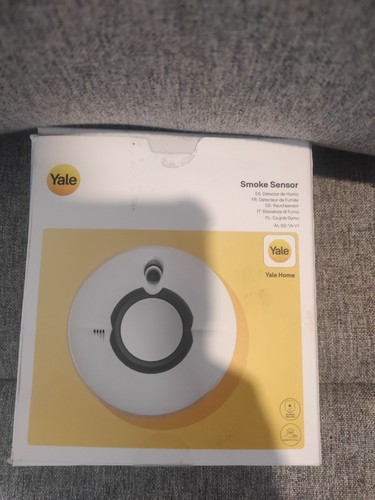 Yale smart smoke sensor - yale,