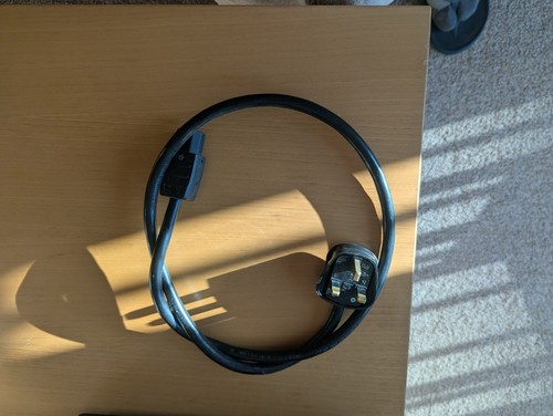 Keces dual low noise linear - p8,