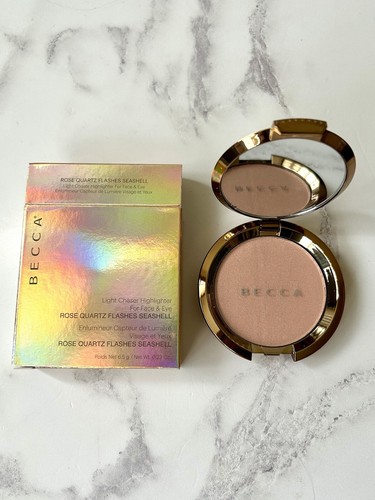 Becca light chaser highlighter - light,