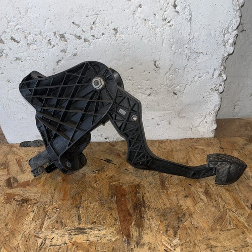 Audi clutch pedal - a3,