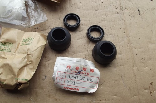 Honda h100s front fork seals - honda,