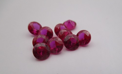 Corundum synthetic loose gem - synthetic,
