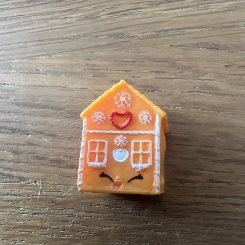 Shopkins pup house vgc - pup, e