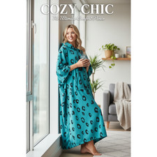 Women’s Hooded Fleece Poncho