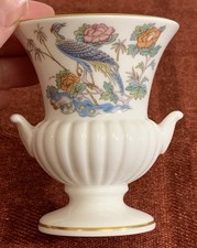 Wedgwood Kutani Crane Small