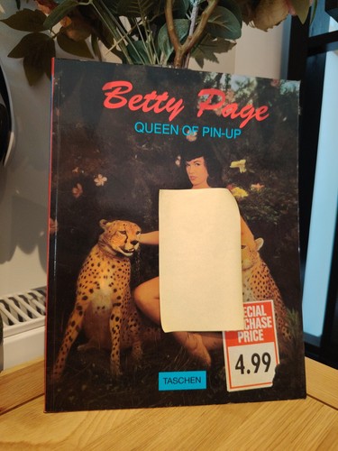 Betty page queen pin - betty,