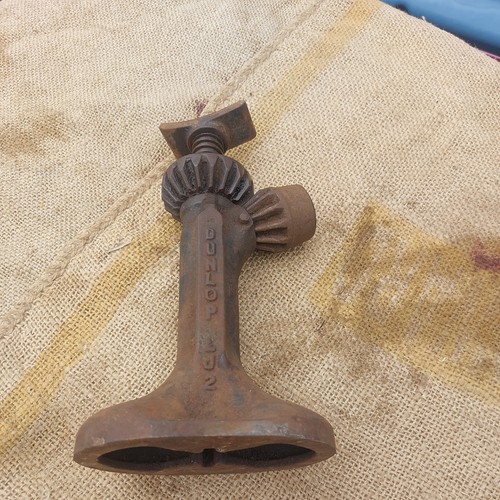 Vintage car screw - jack, dunlop