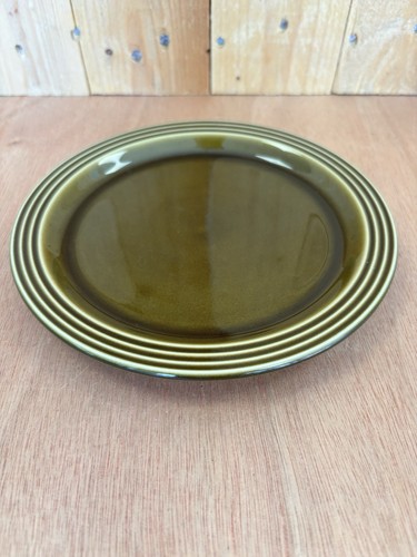 Hornsea heirloom green 17cm - hornsea,